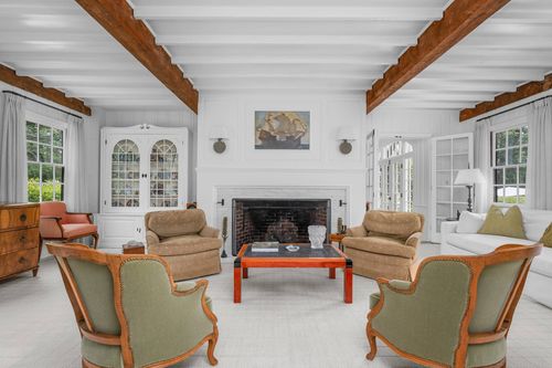 Quissett Gardens - Image 2