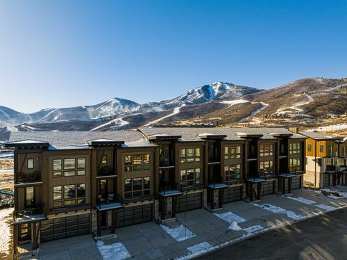 Alpine Pointe of View - Image 3