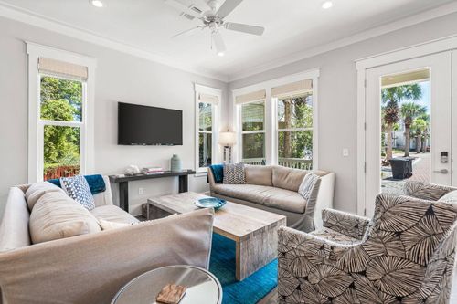Amaryllis Point - Image 2