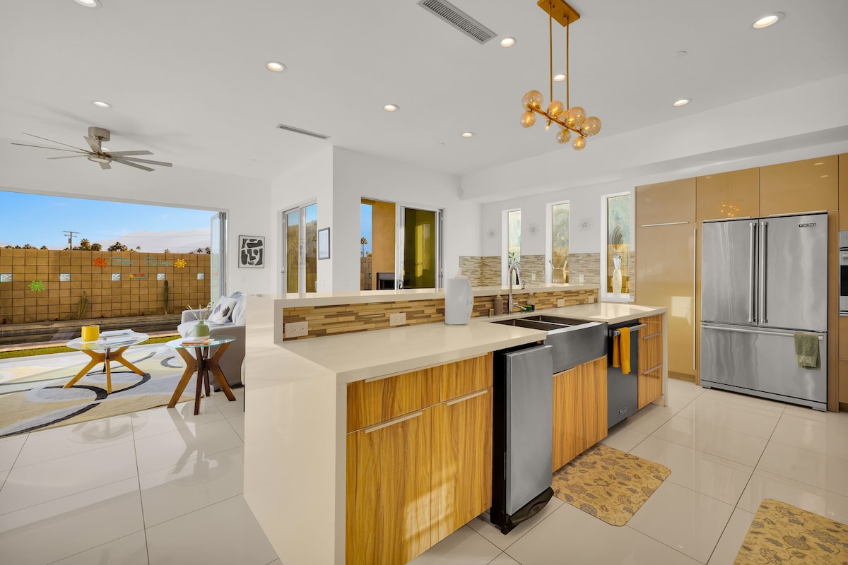 Breathtaking Architectural Jewel - Image 2