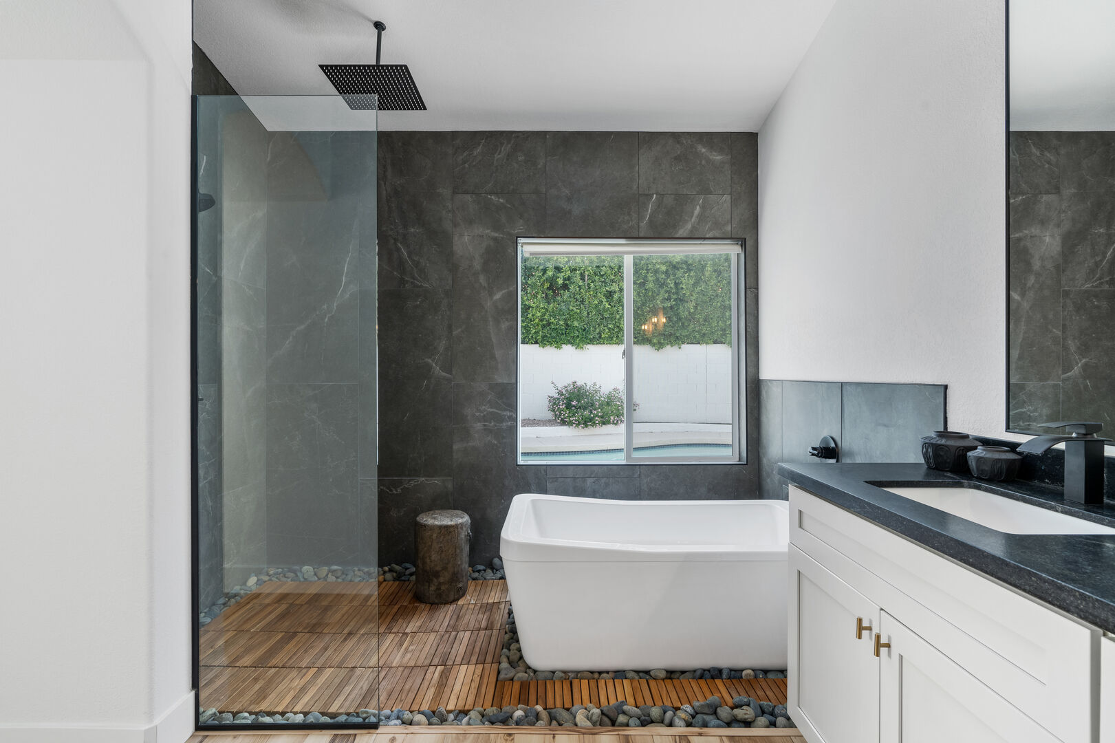 Sandra Place - Image 18