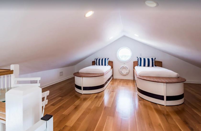 Seaside Manor - Image 24