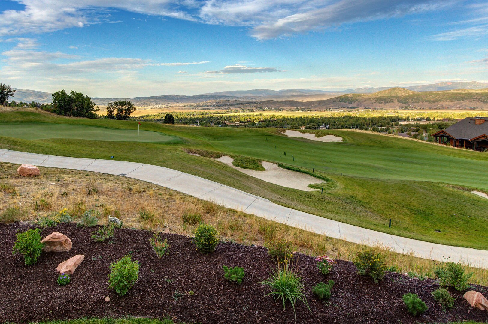 Lane Home - Image 33