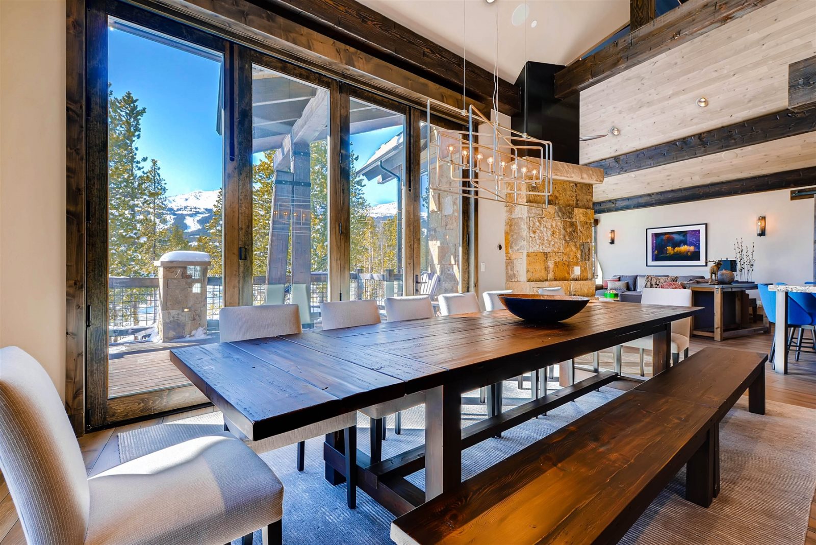 Iron Manor - Image 5