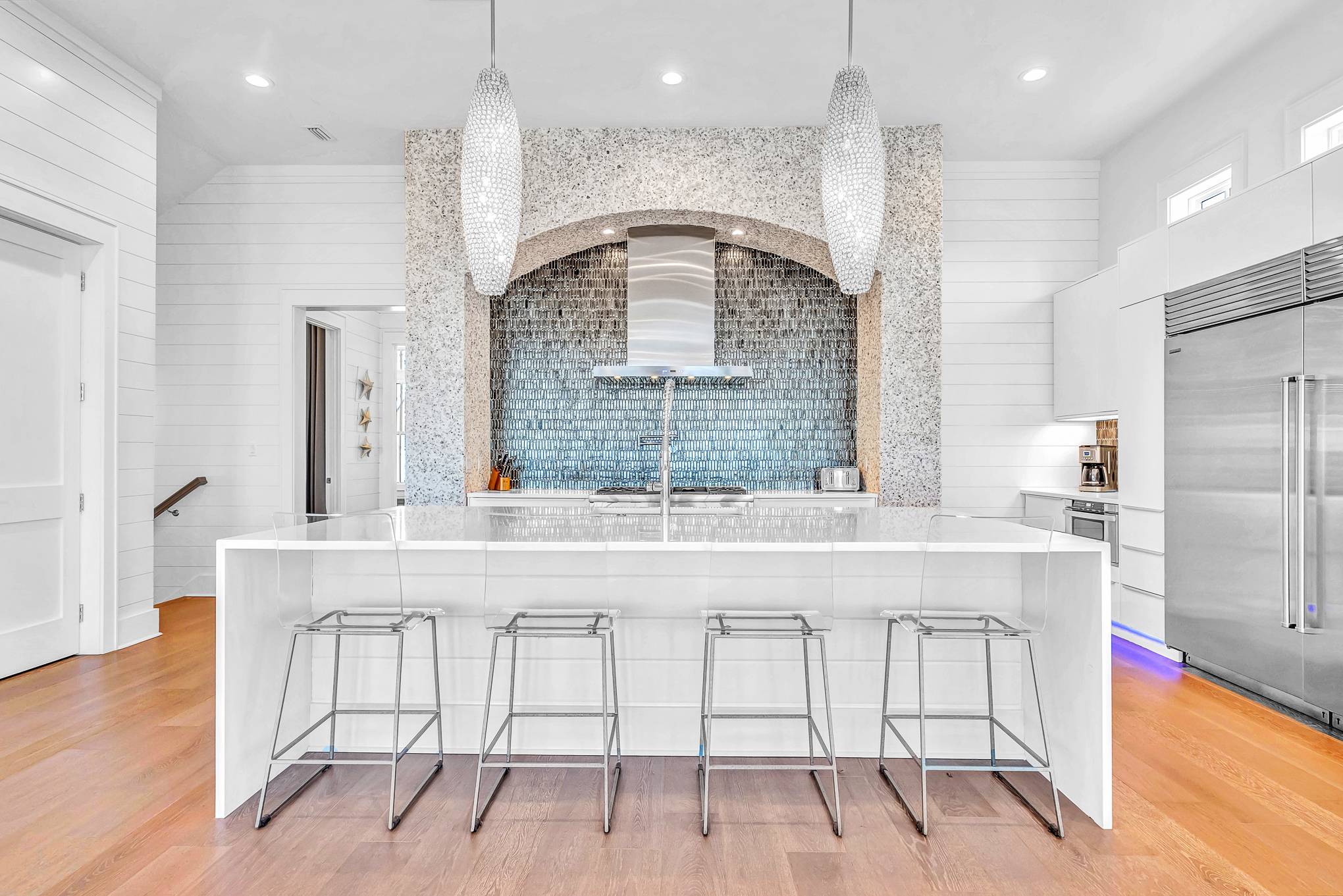 Lantern Manor - Image 15