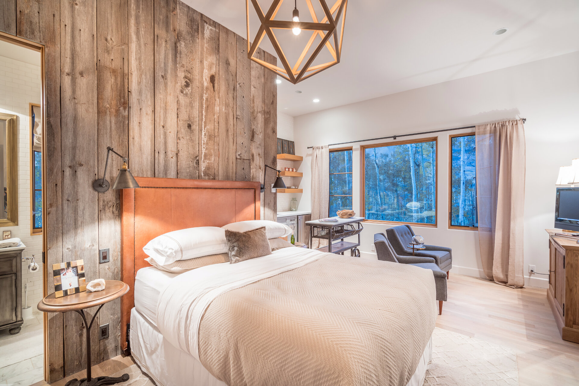 Russell Home - Image 18