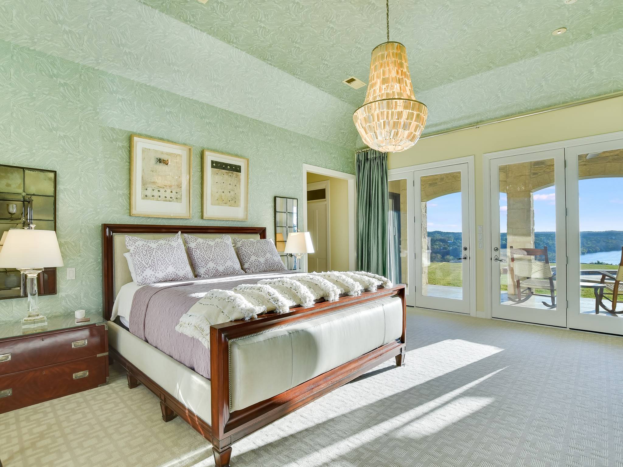 Red Cypress Home - Image 20