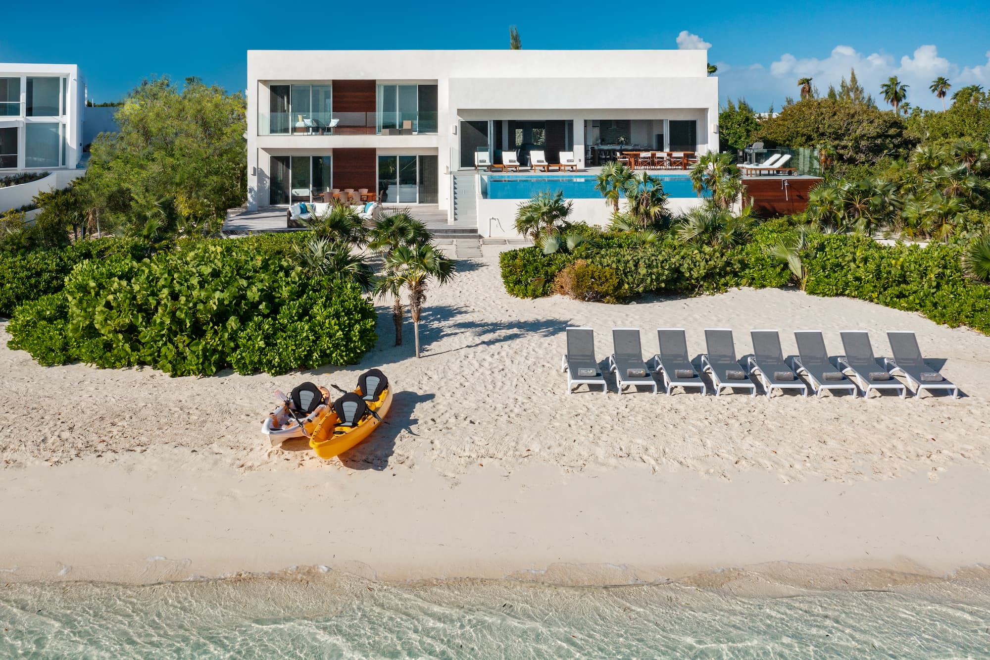 Joy Villa - Image 29