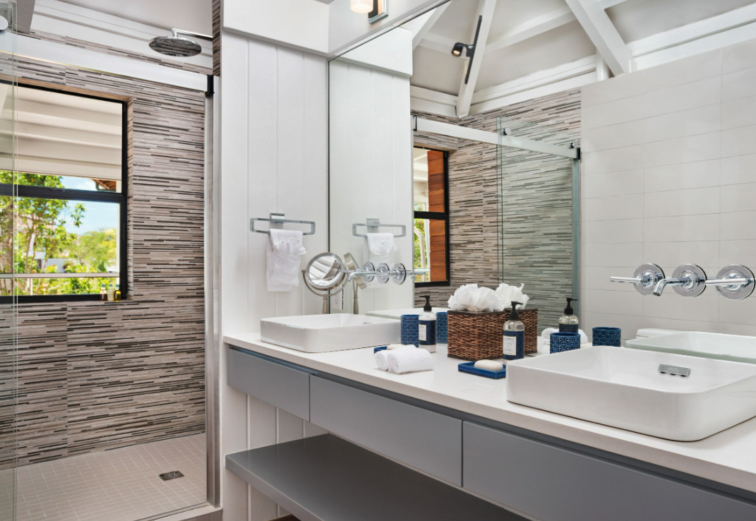 Dolphin House - Image 7