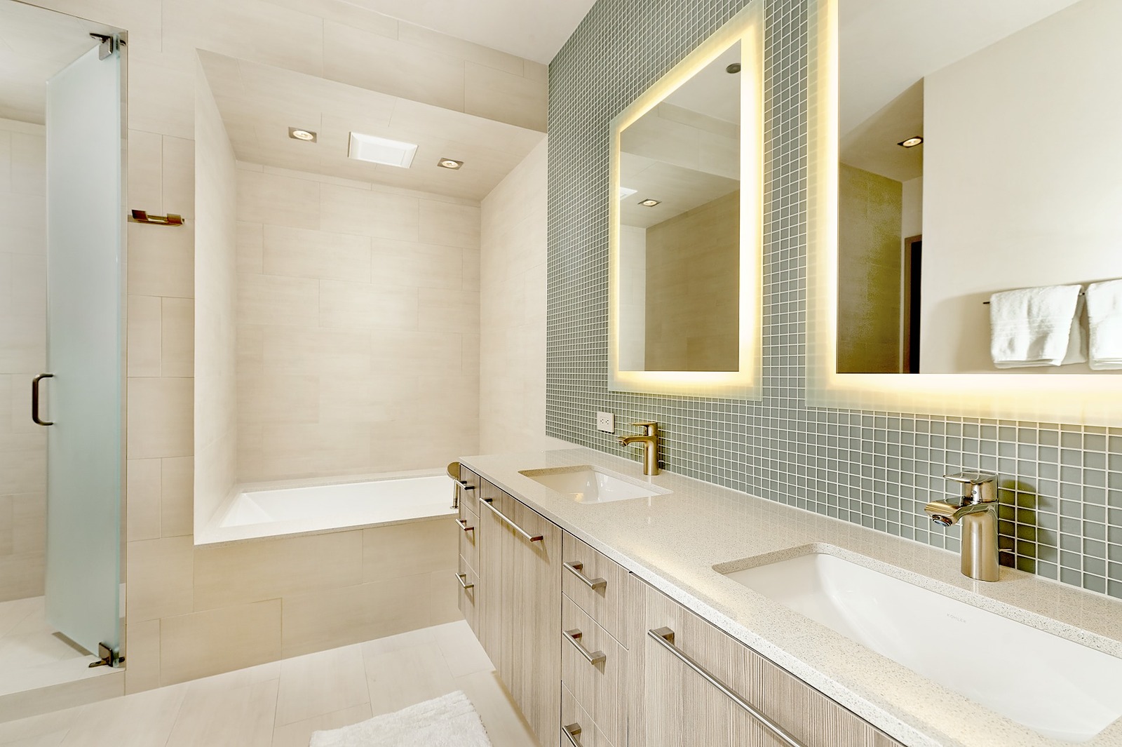 South Home - Image 18