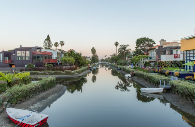 Linden House - Image 25