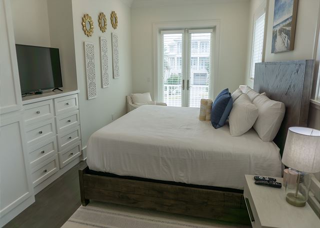 Pelican House - Image 21