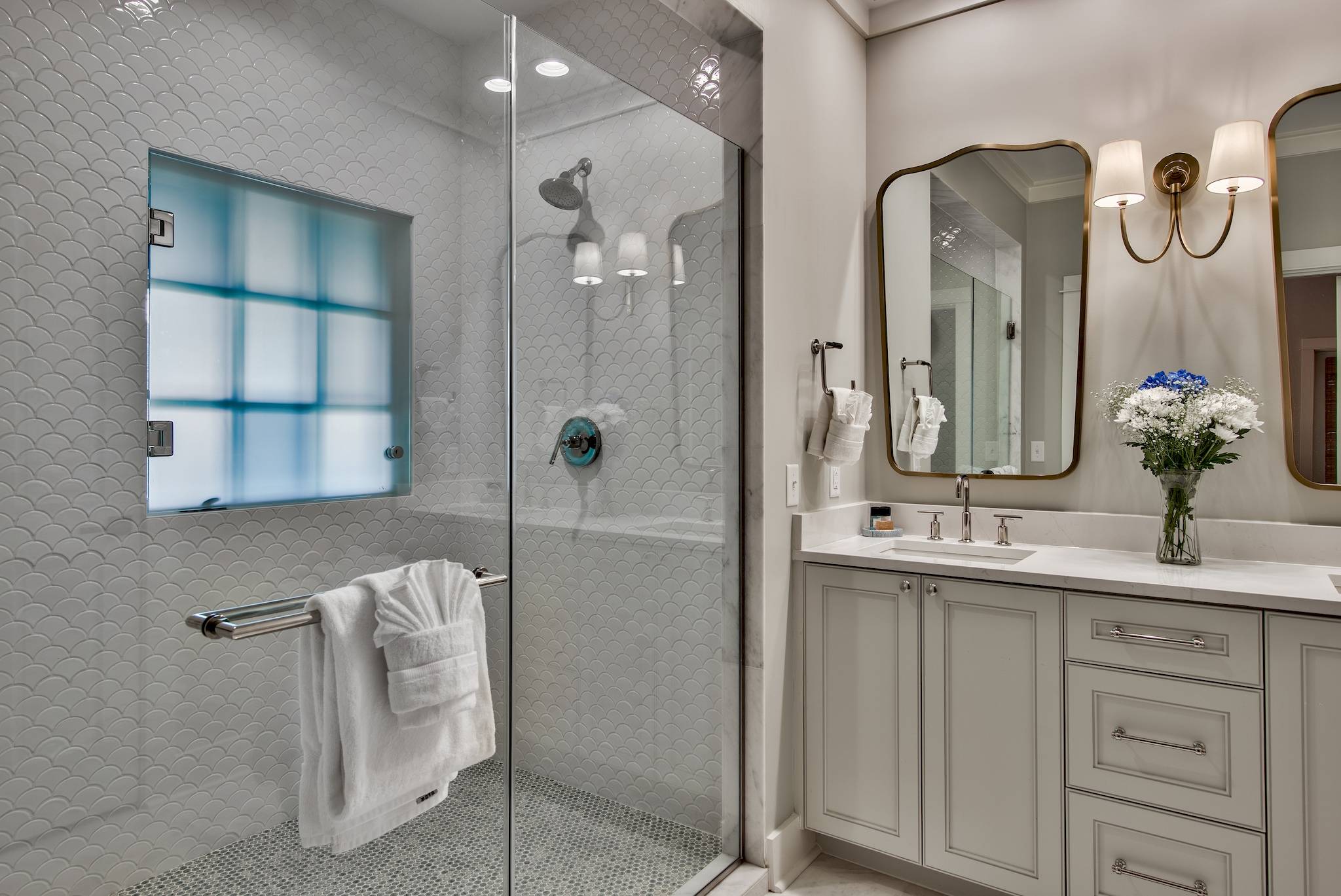 Red Shiner House - Image 25