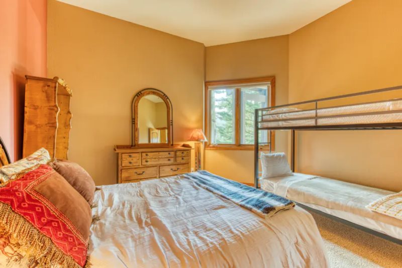 Mountain Vista Place - Image 25