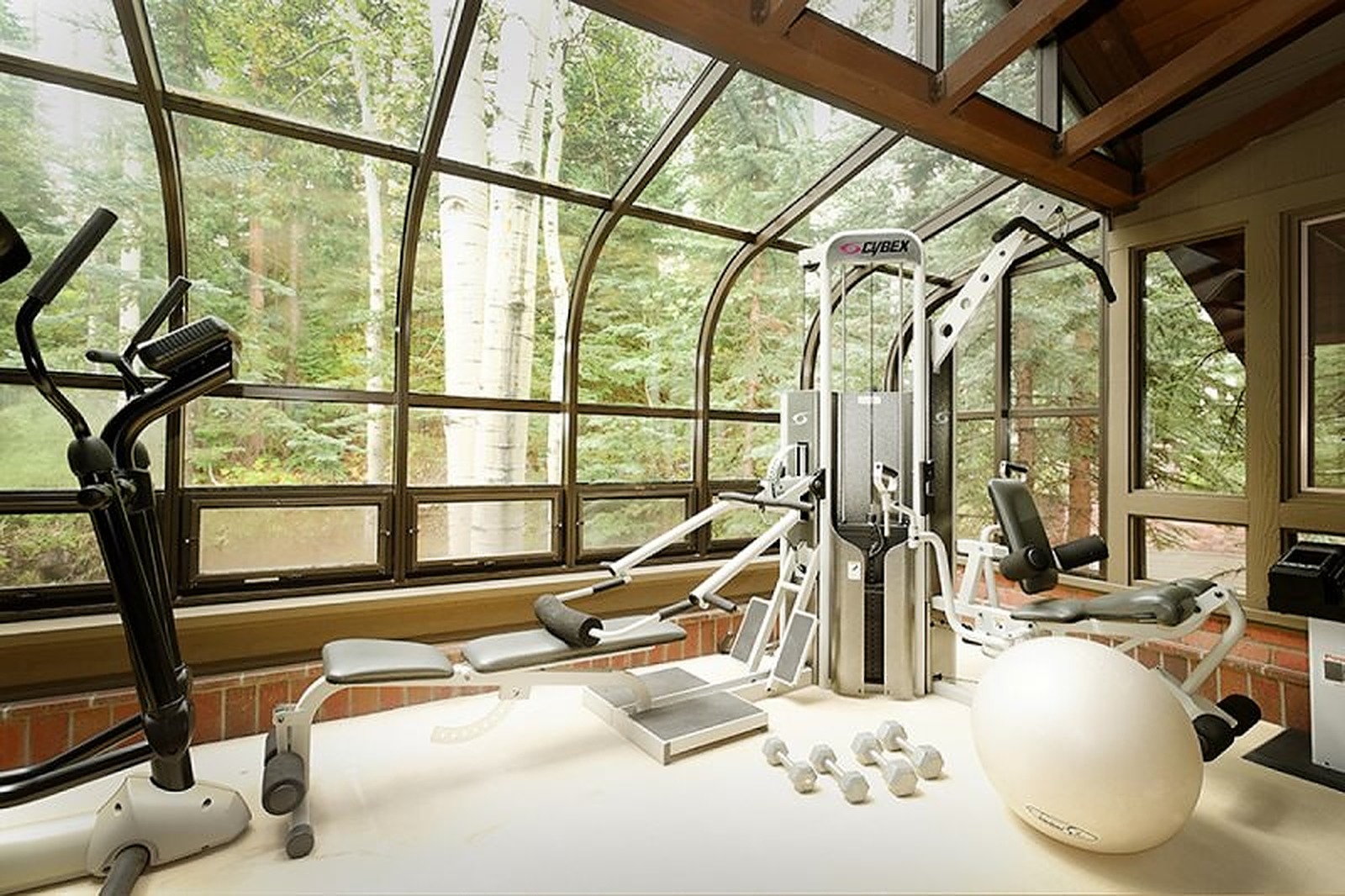 Forest Villa - Image 23