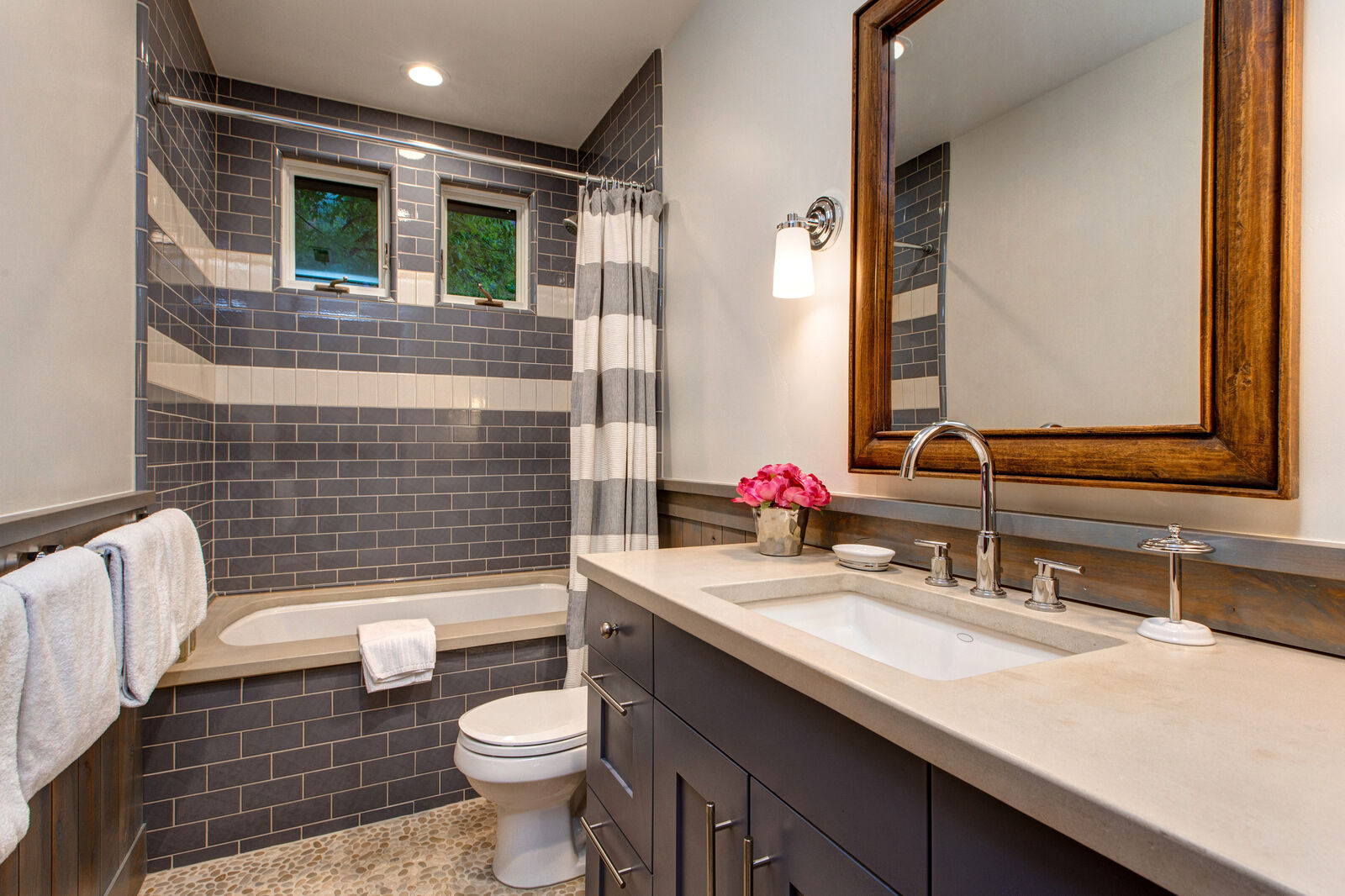 Woodside House - Image 28