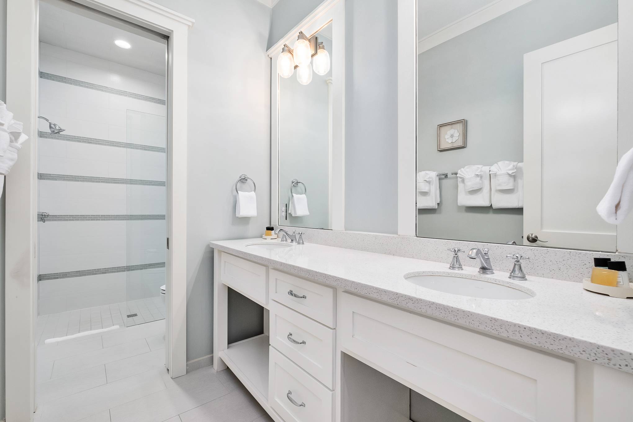 Lakewood House - Image 28