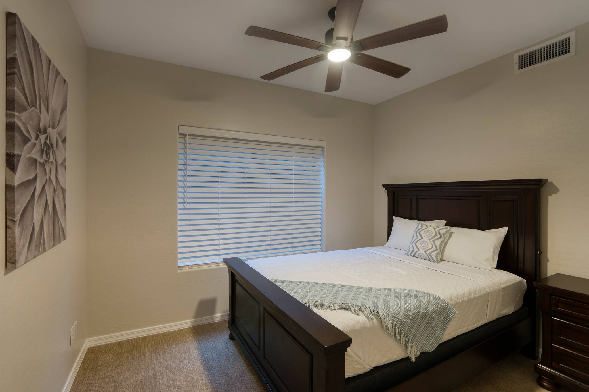 Gary Manor - Image 18