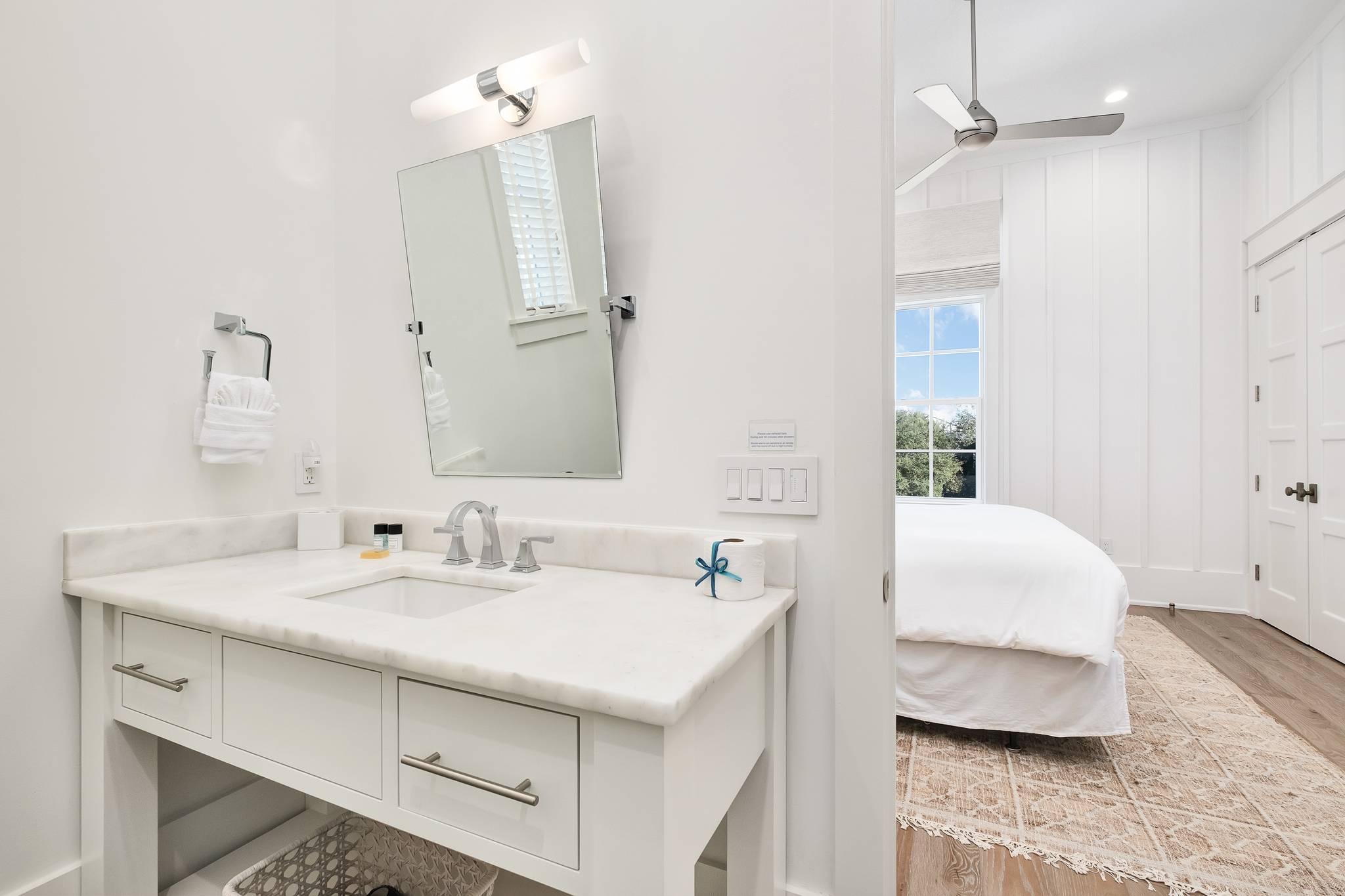 White Marlin Manor - Image 30