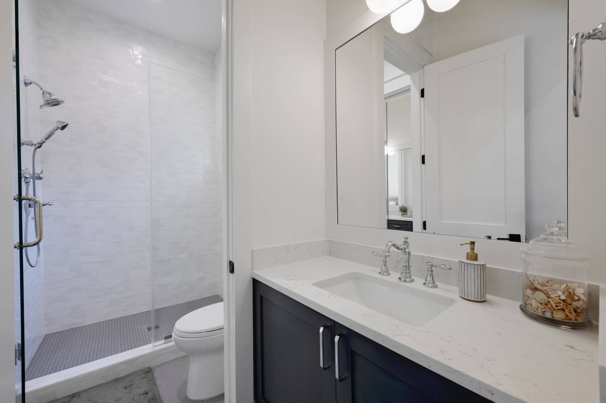 Blanco House - Image 25