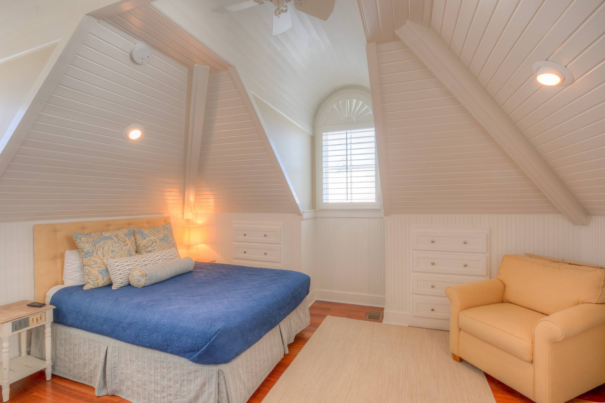 Blue Fish Home - Image 20