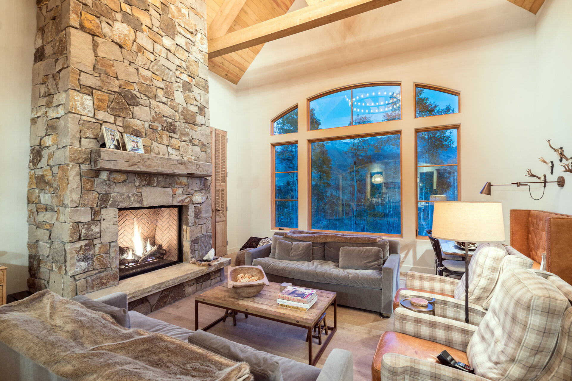 Russell Home - Image 2