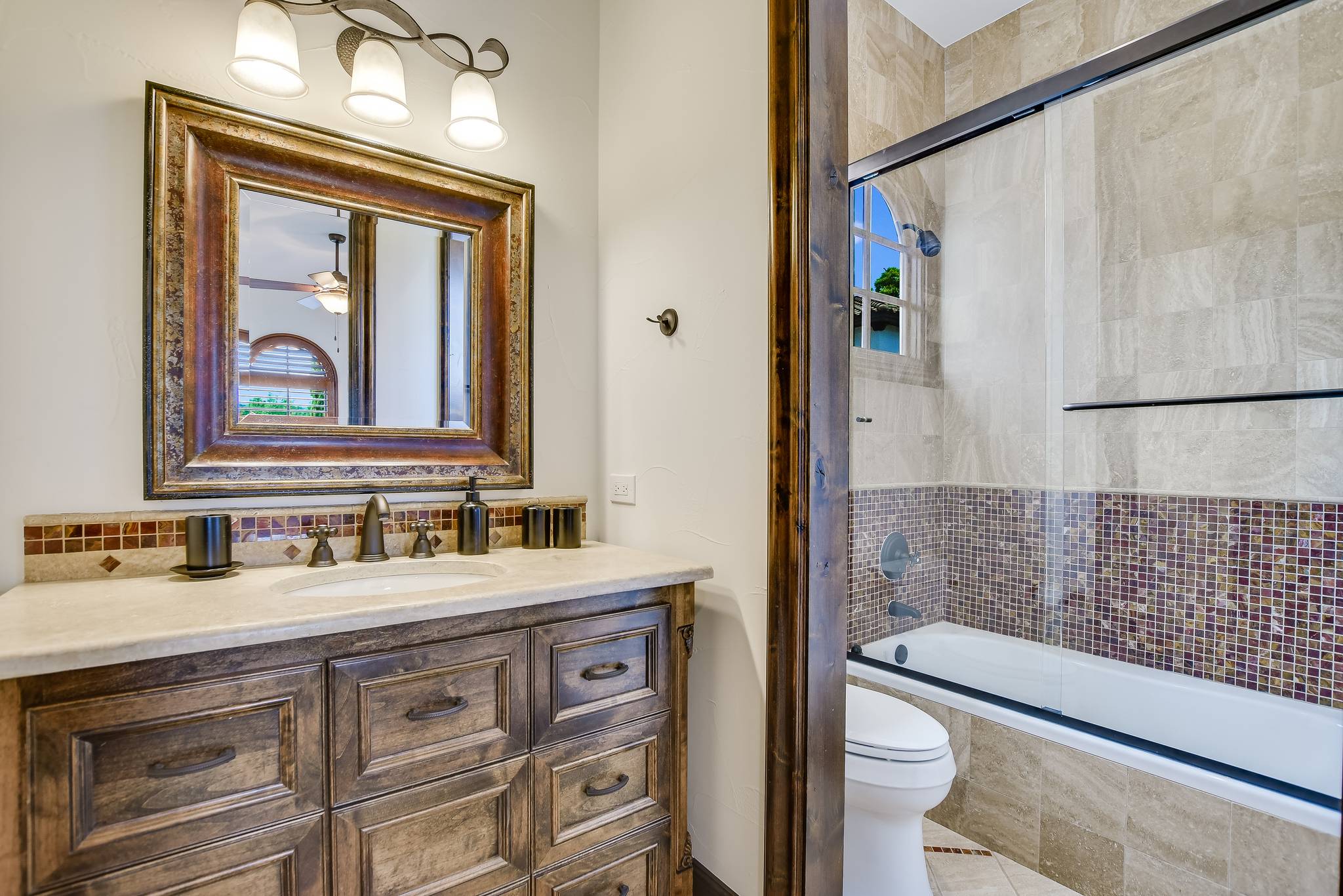 Woodrow Manor - Image 30