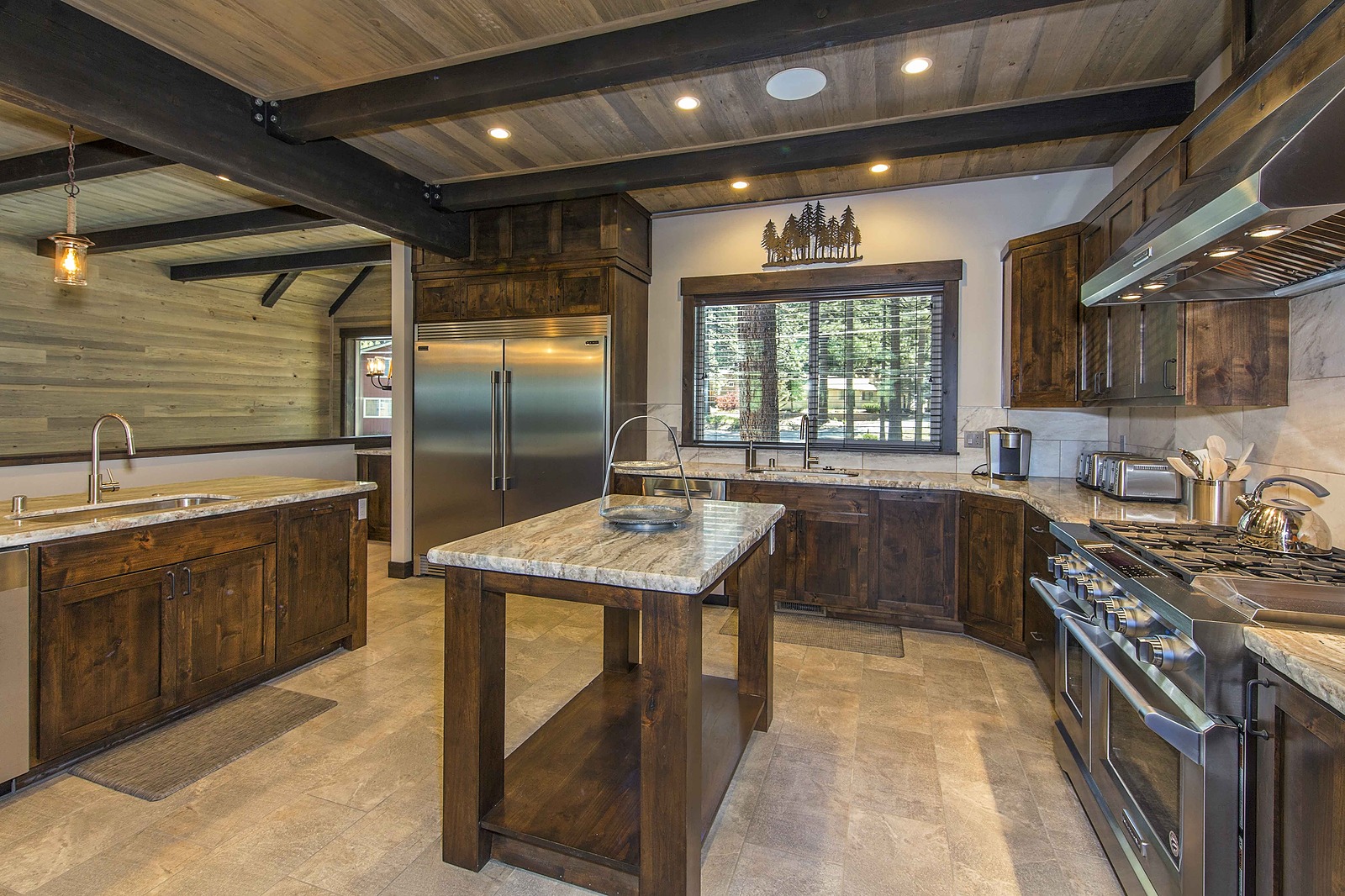 Copper Manor - Image 13