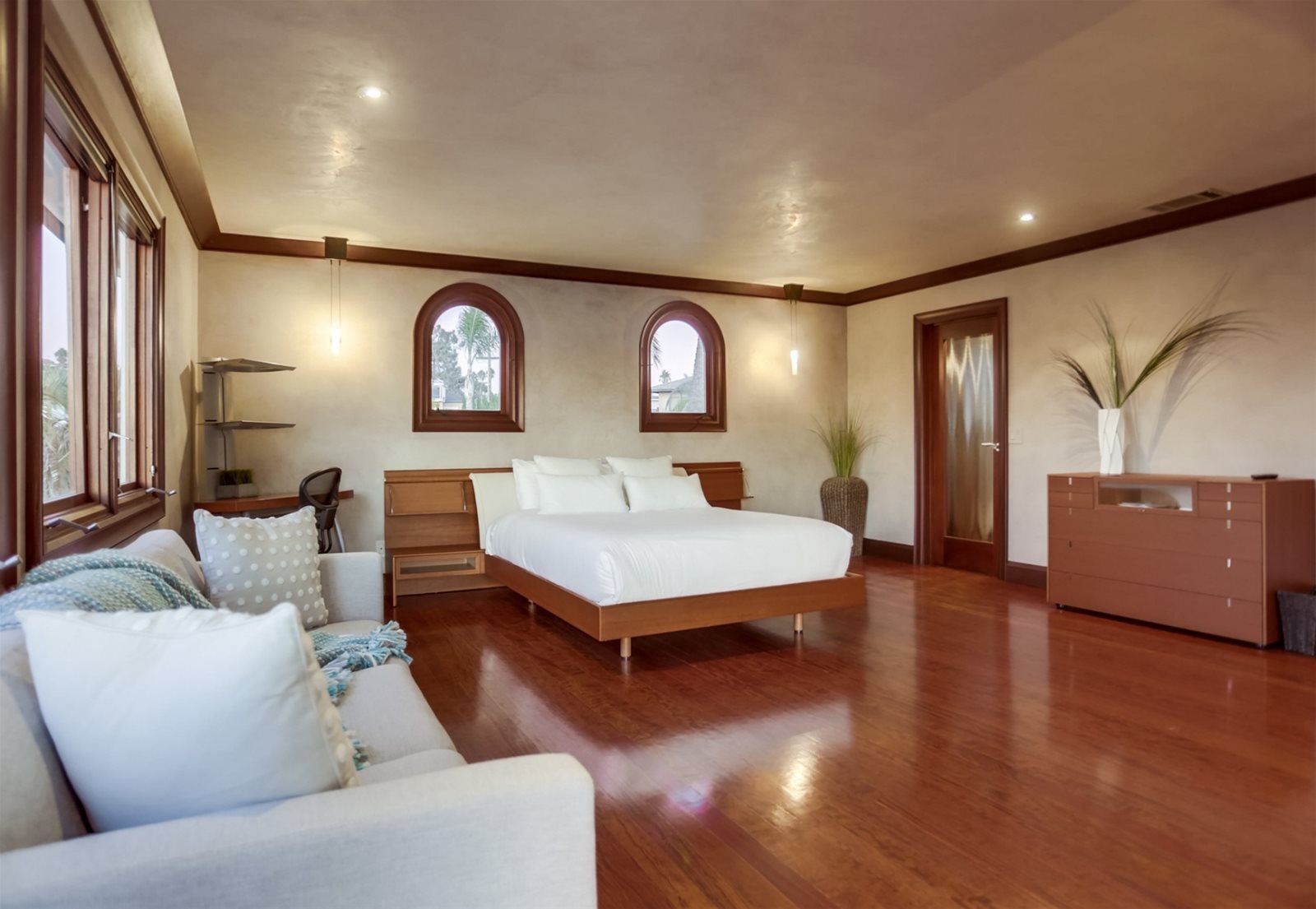 Azure Home - Image 39