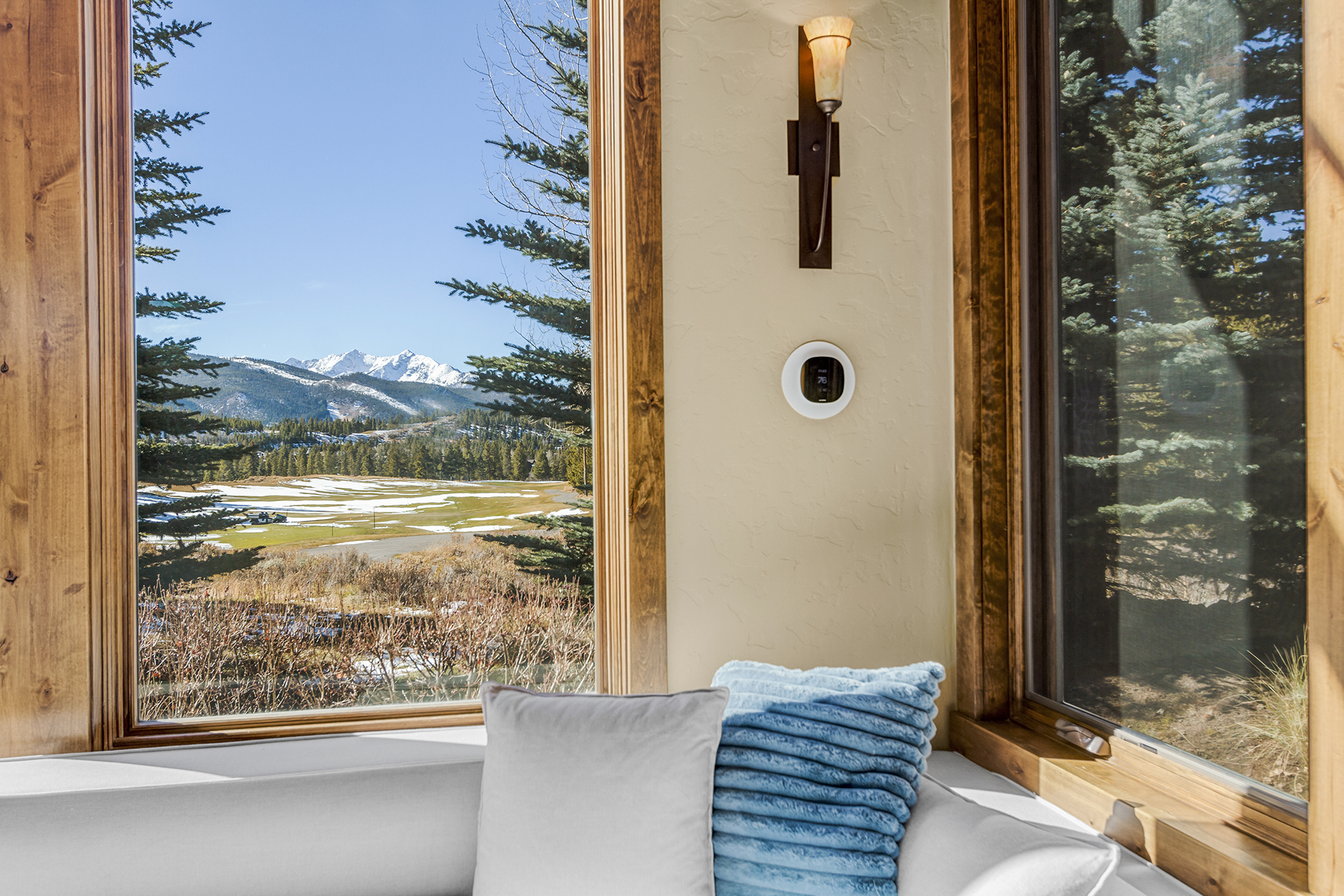 Twin Peaks Lodge - Image 23