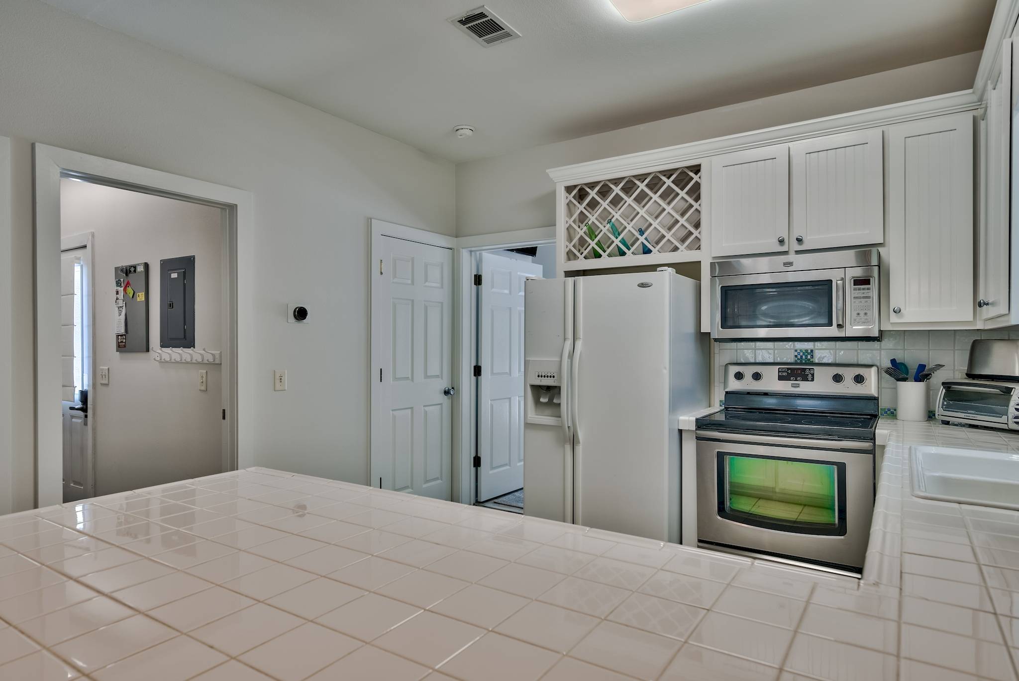 Sandfish House - Image 9