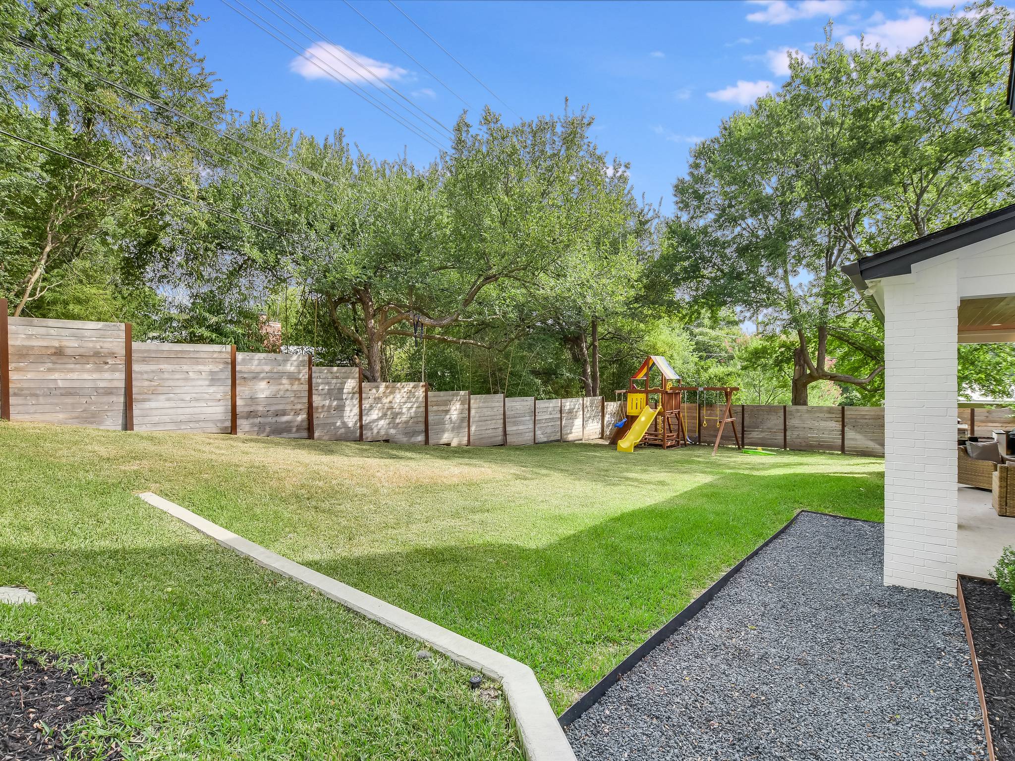 Oro House - Image 40