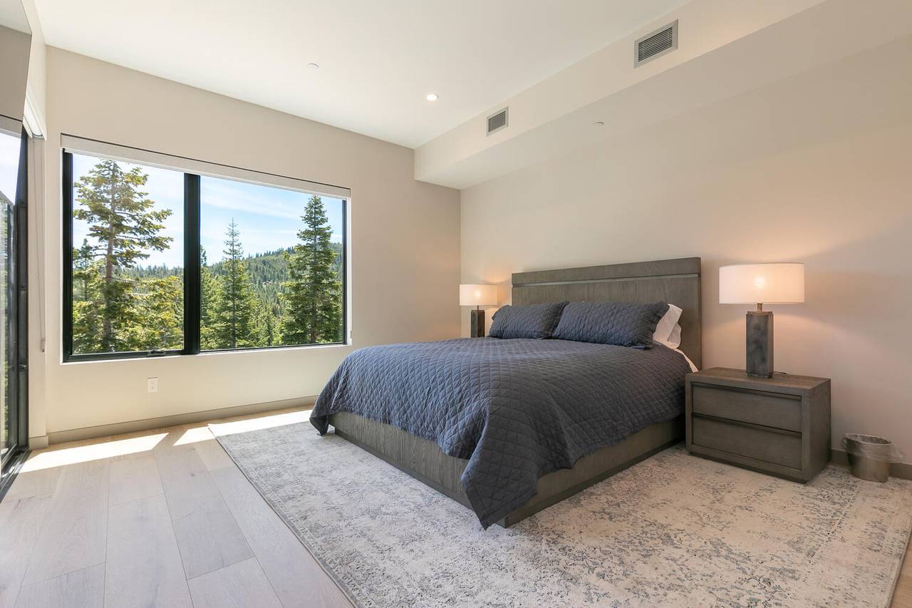 Spring House - Image 19