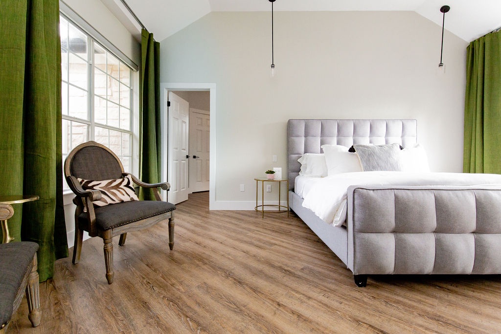 Sundown Manor - Image 22