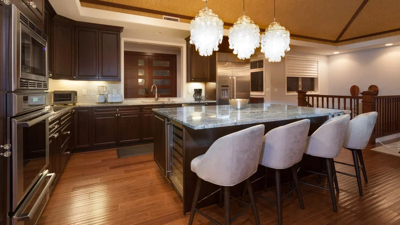 Sea Glass House - Image 8