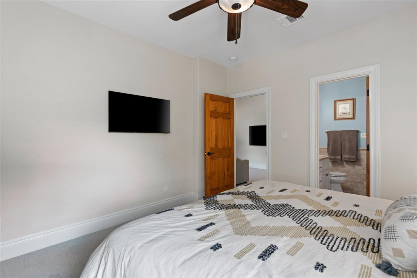 Butler House - Image 19