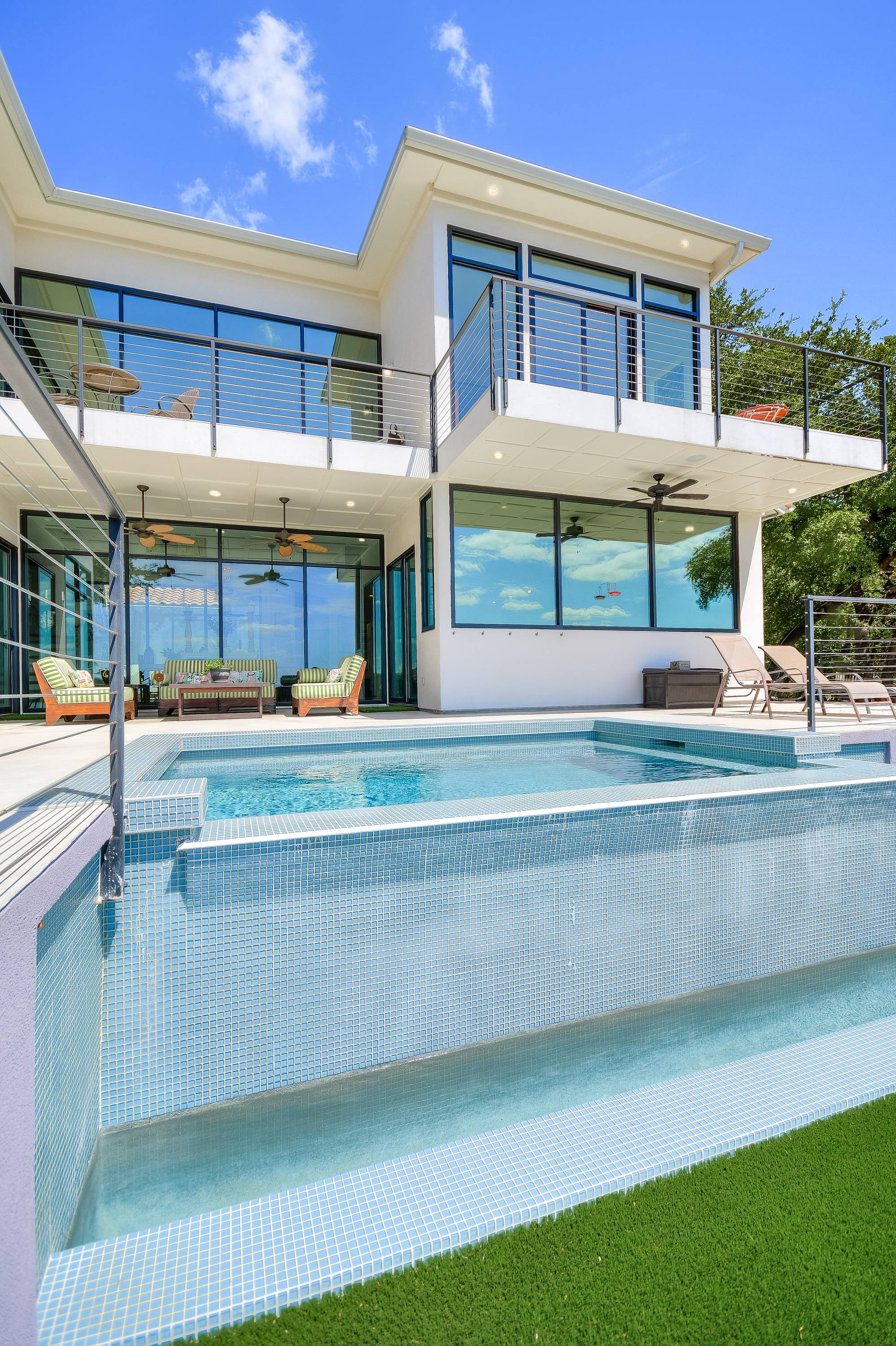 Lima Place - Image 52