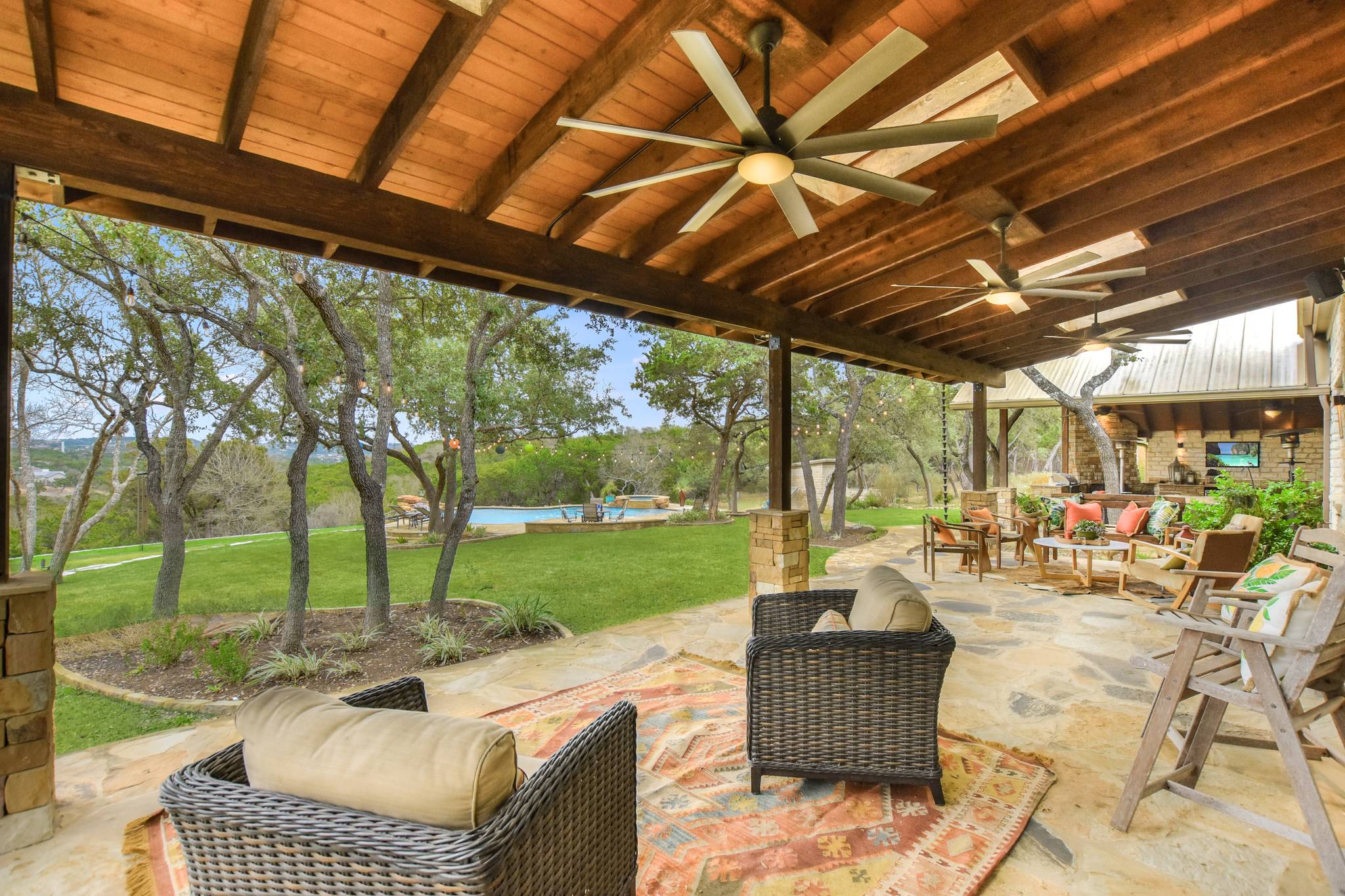 Scrub Oak House - Image 31