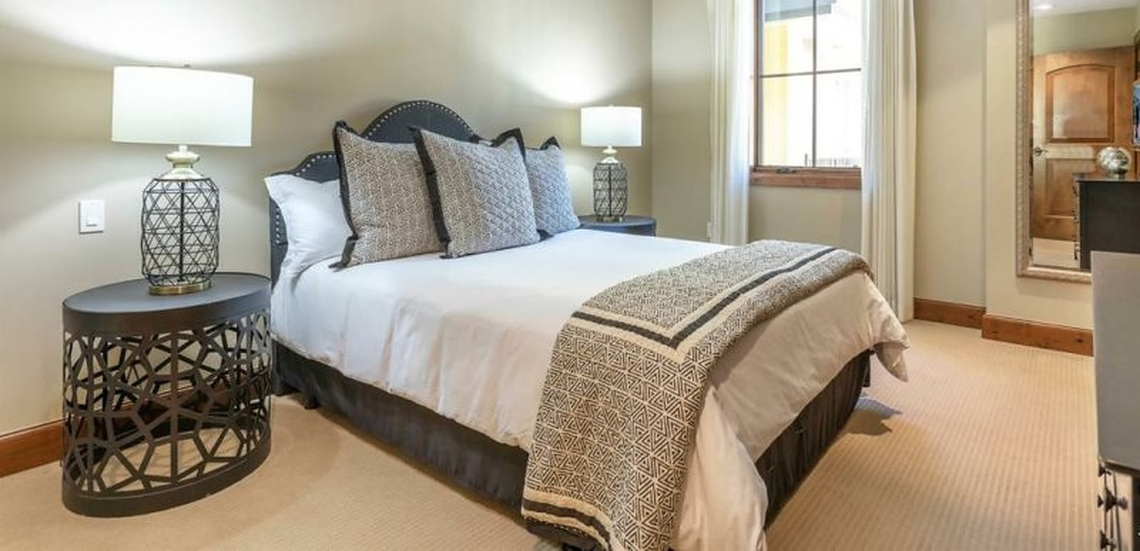 West House - Image 7