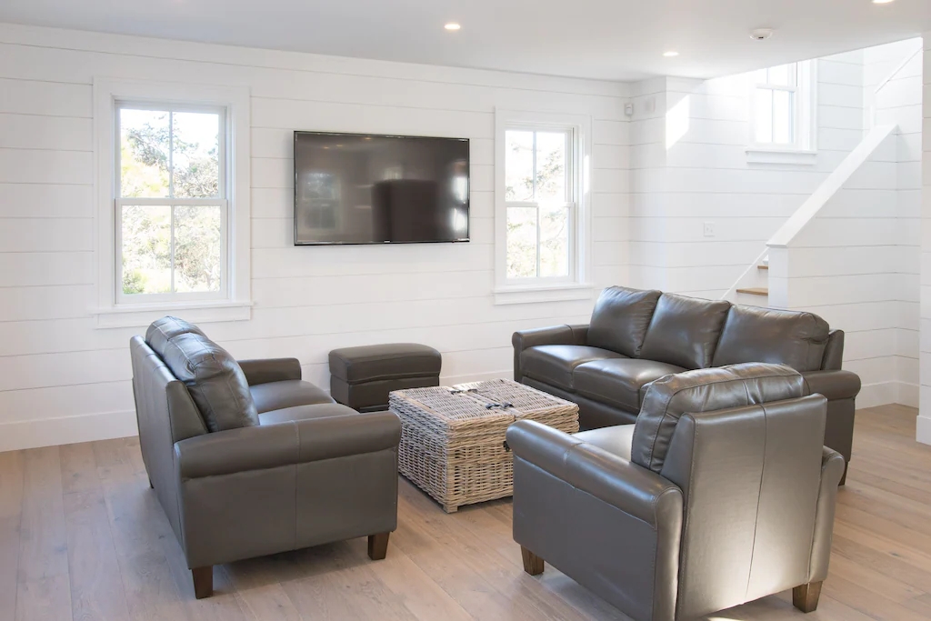 Mill Manor - Image 41