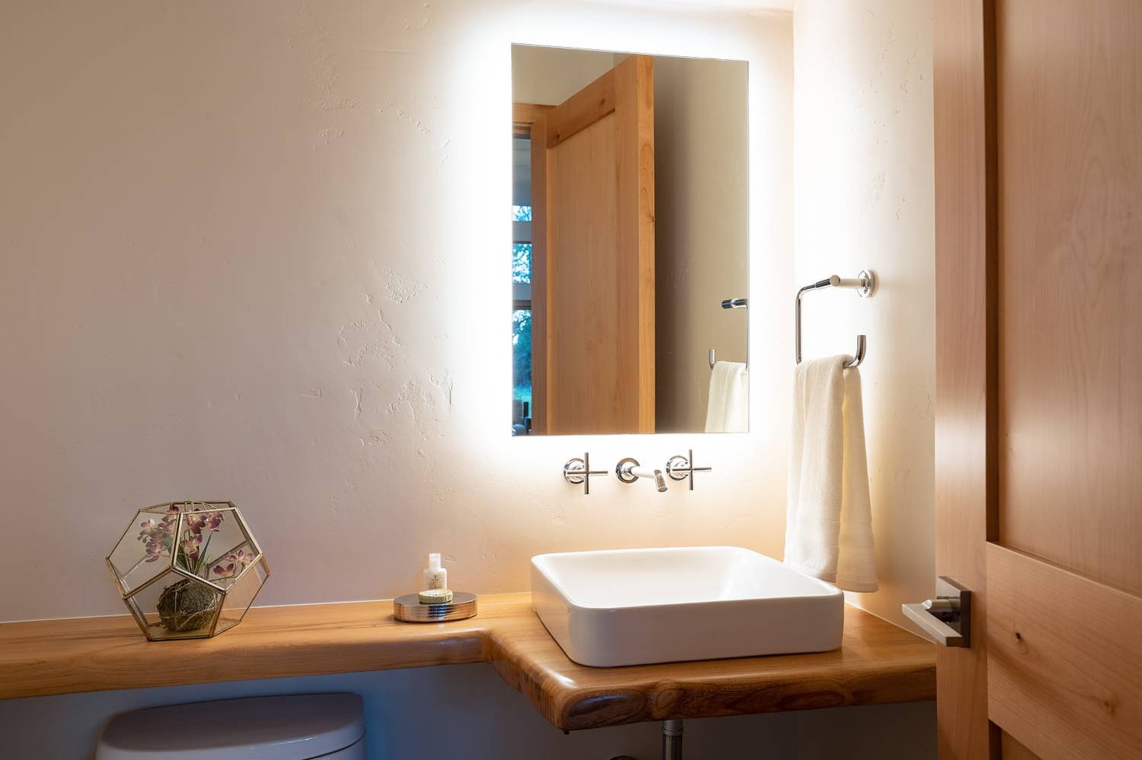 Sutter House - Image 38