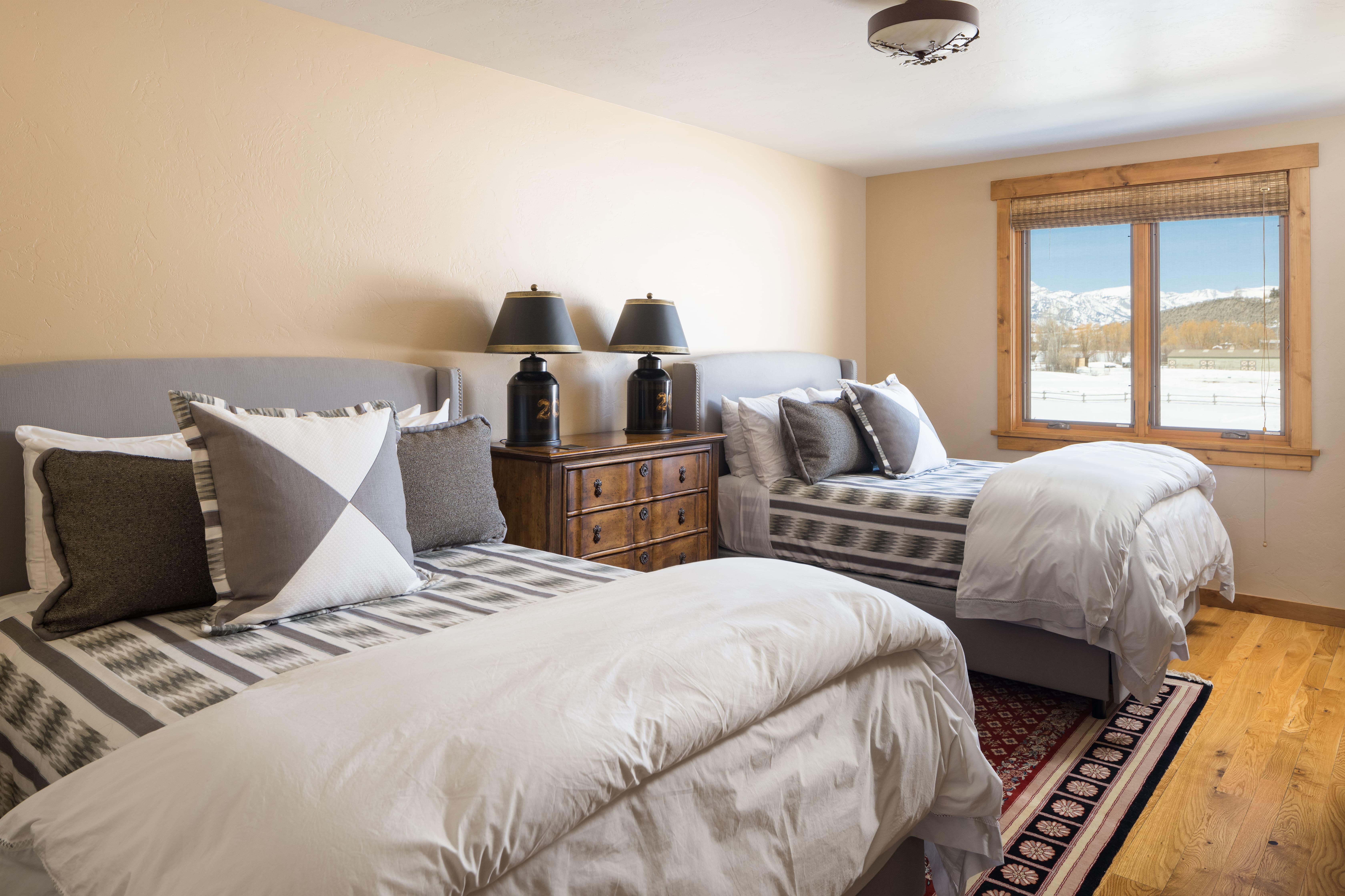 Runway Place - Image 14