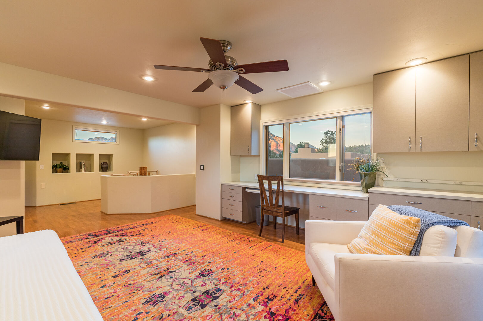 Astra House - Image 33