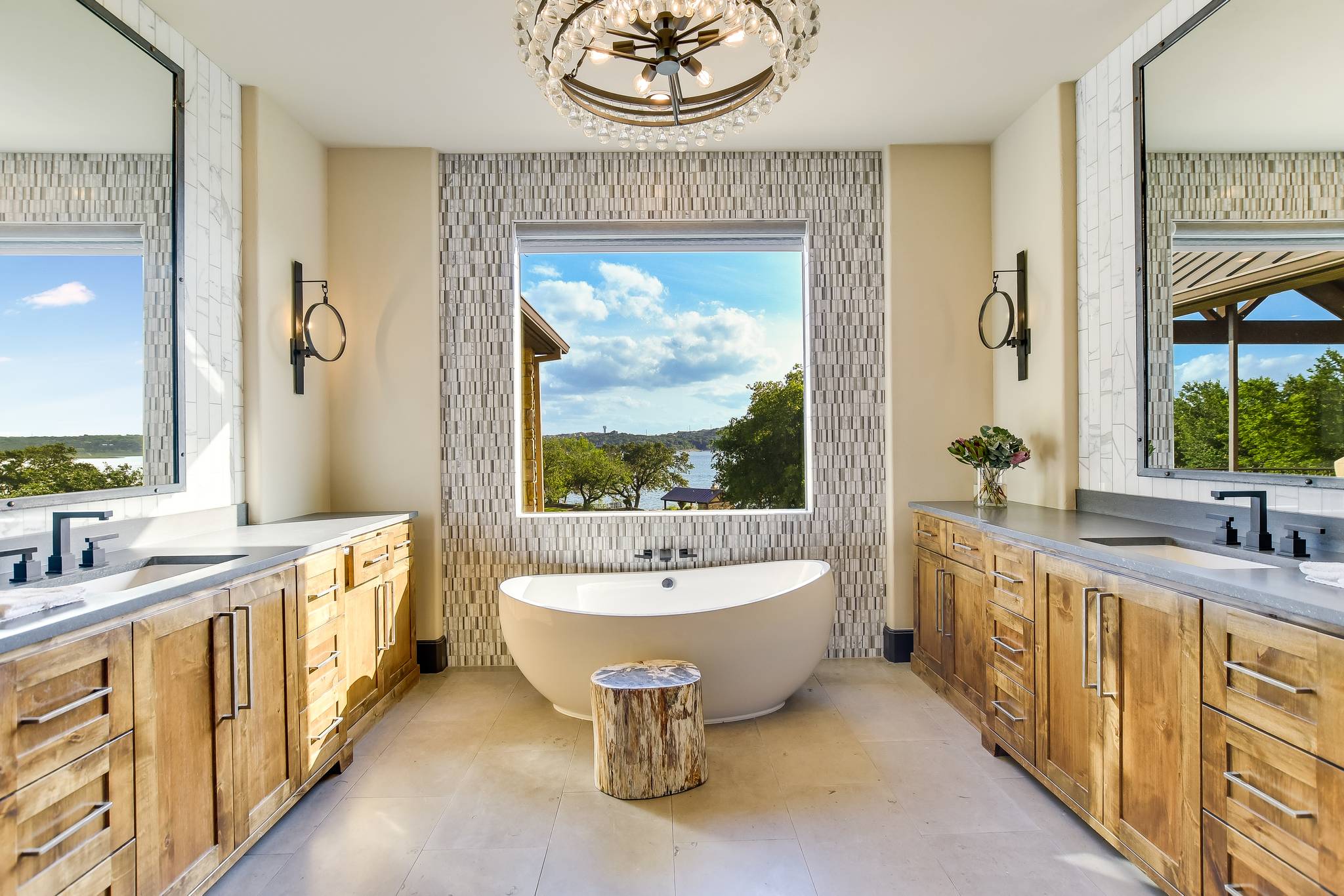 Laurel Manor - Image 27