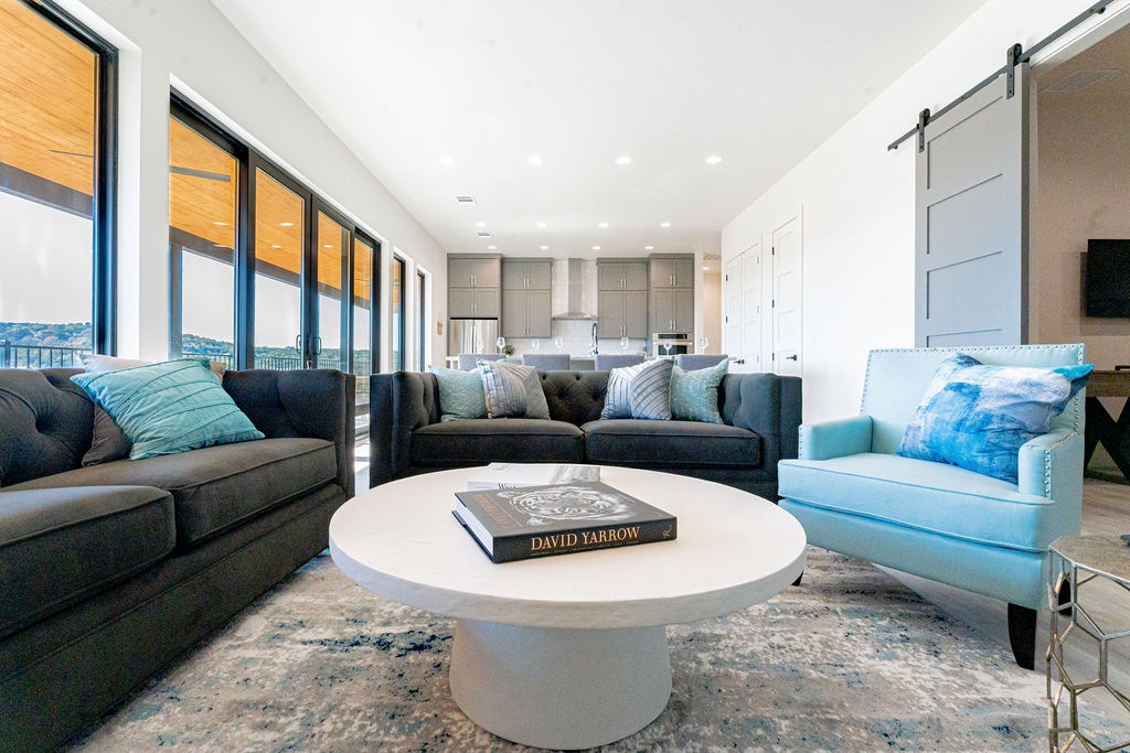 Clark Villa - Image 3