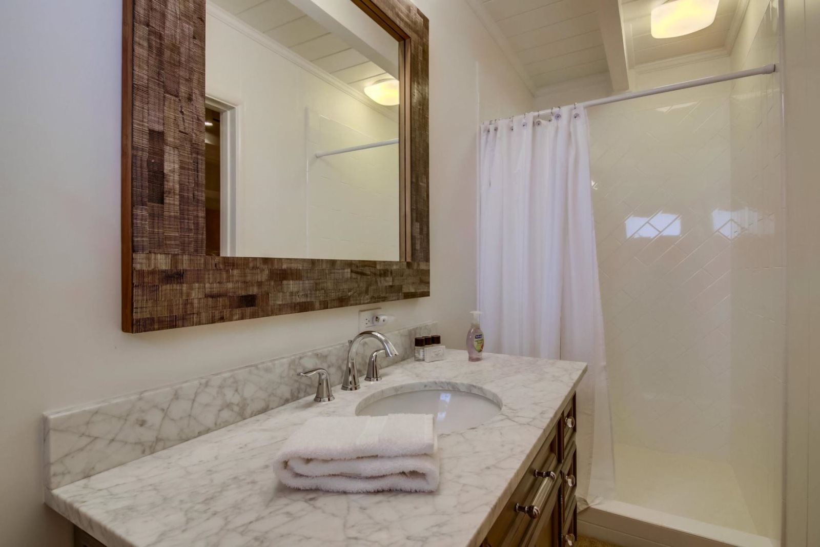 Beachside Place - Image 28