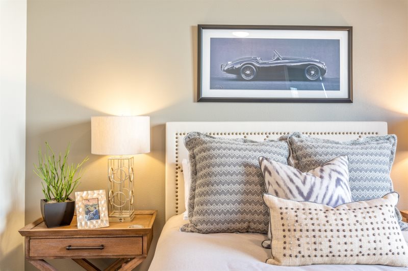 Golden Home - Image 22