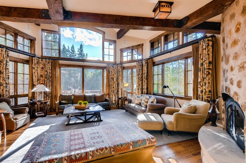 Peerless Manor - Image 4