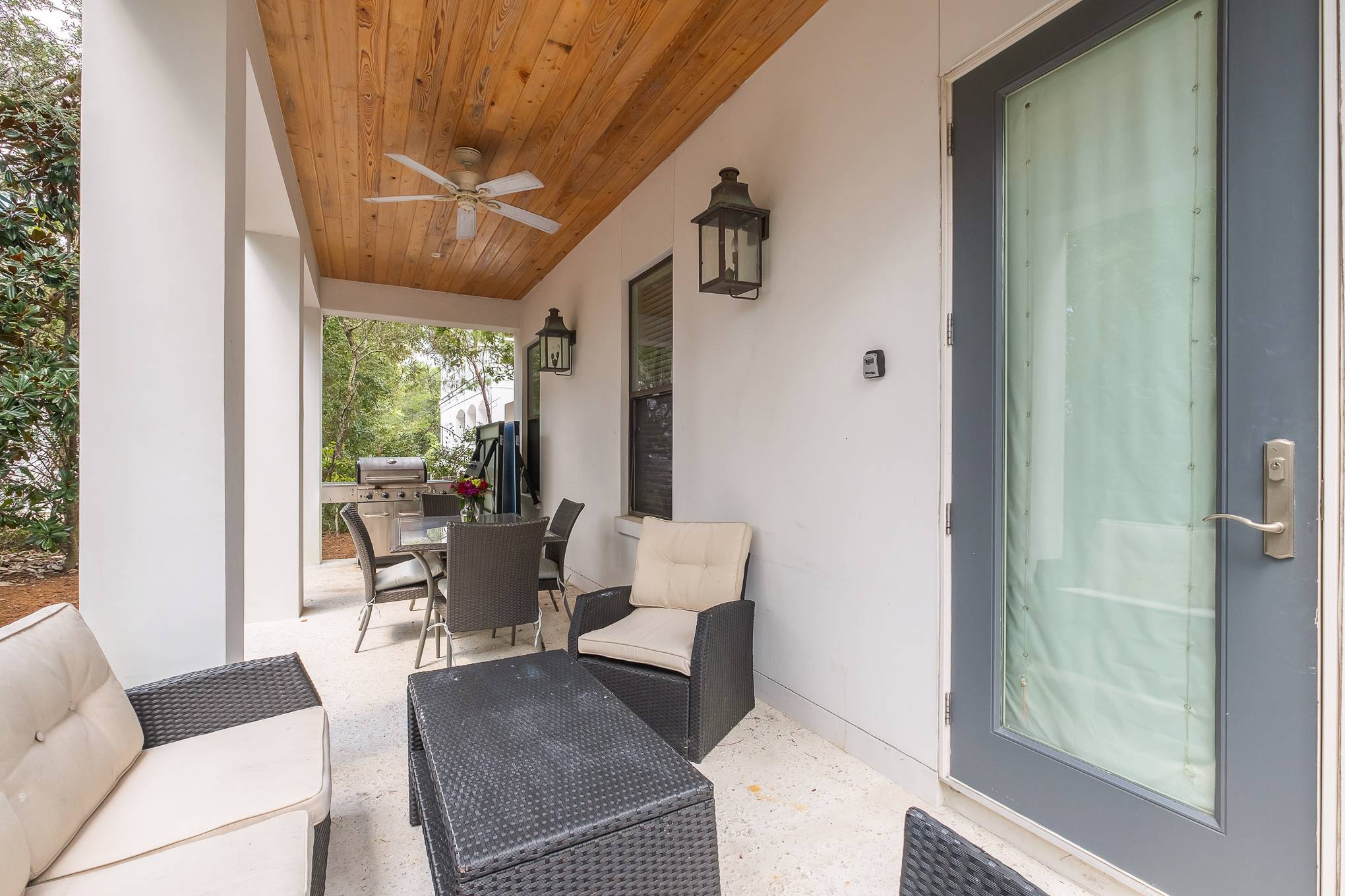 Pinecrest House - Image 40