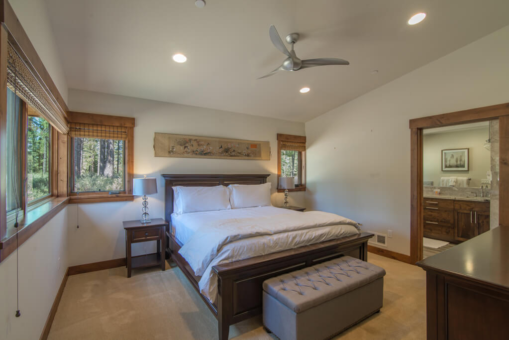 Hemlock House - Image 12